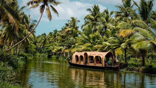 Kerala Backwaters & Houseboat